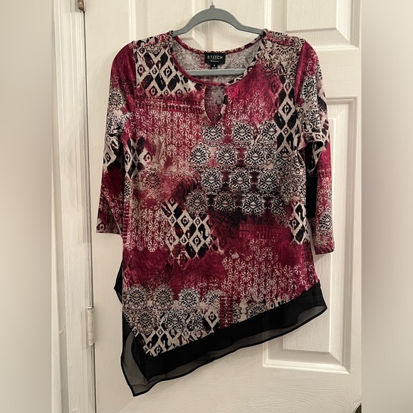 Size small purple handkerchief bandana hem keyhole front blouse shirt top - Picture 2 of 5